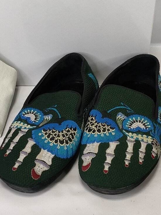 Loewe Shoes - Loewe Embroidered Bone Crane Loafers Size 38 Green Velvet Luxury Flats